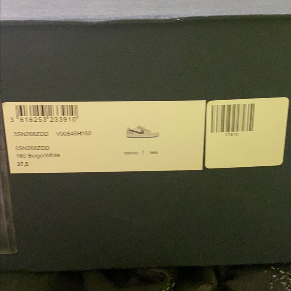 Dior Jordan’s low - Picture 8 of 8
